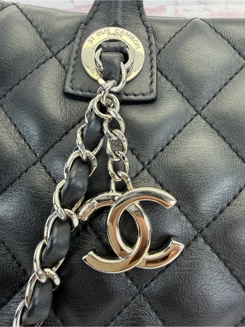 Chanel Calfskin Quilted Large Easy Shopping Tote Black